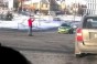 В Киеве девушка битой регулировала движение машин 