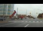 Как на ровном месте перевернуть грузовик (видео)