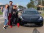 Ирина Билык пересела на новенький электромобиль Tesla