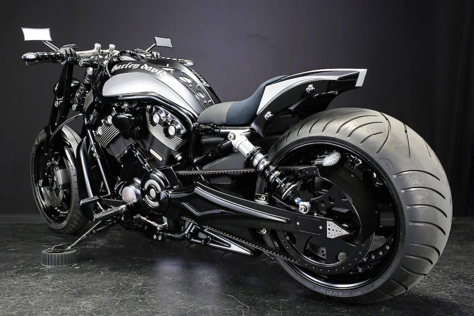  Harley-Davidson ()